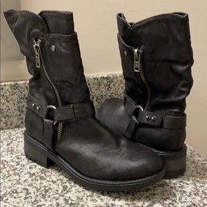 Moto Boot